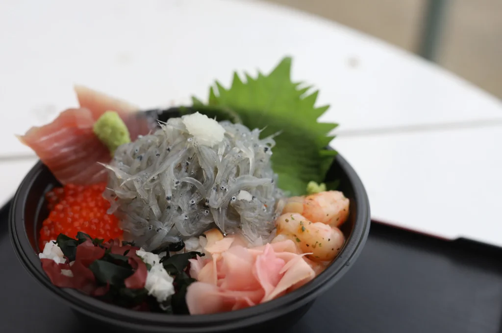 道の駅あわじにある海鮮丼