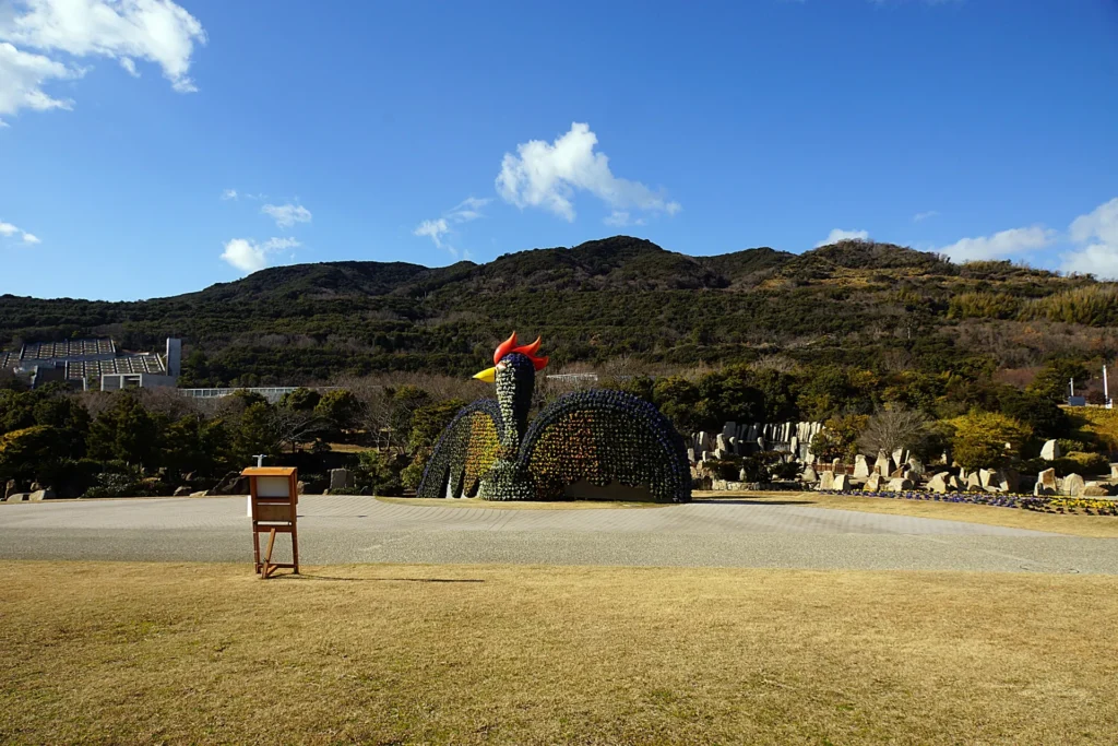 淡路島国営明石海峡公園にある鳥のモニュメント