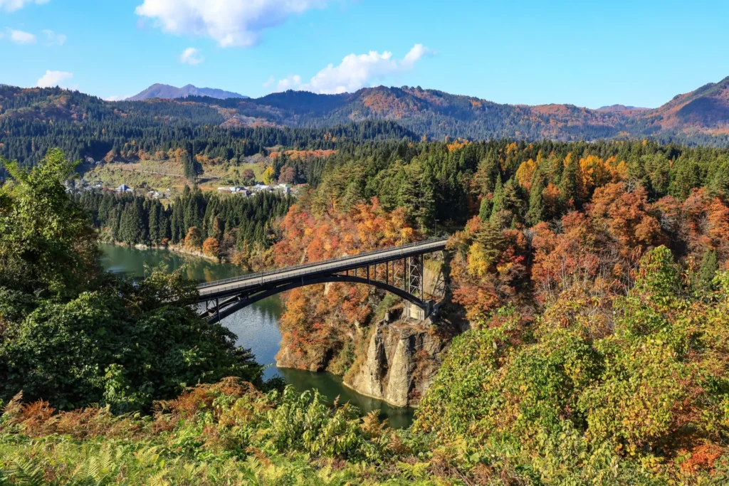 第一只見川橋梁ビューポイントの秋景色
