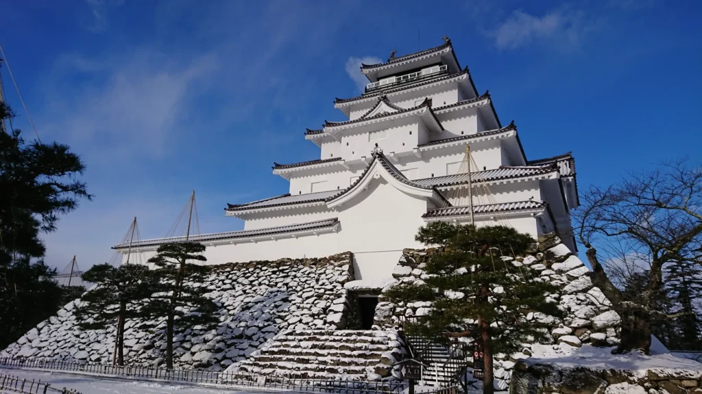 鶴ヶ城の冬景色