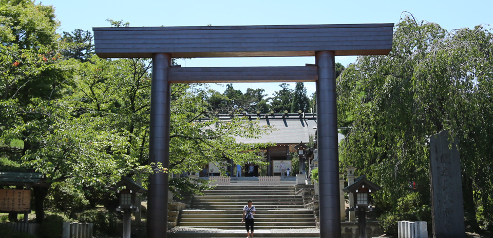 The Great Torii of Kaiseizan Daijingu, Known as the “Ise Shrine of Tohoku”