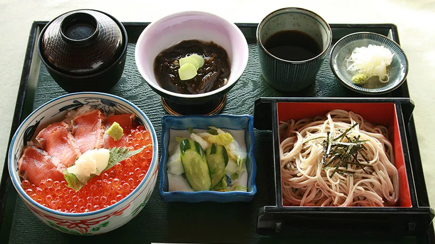 石挽き蕎麦と和食処 悠流里