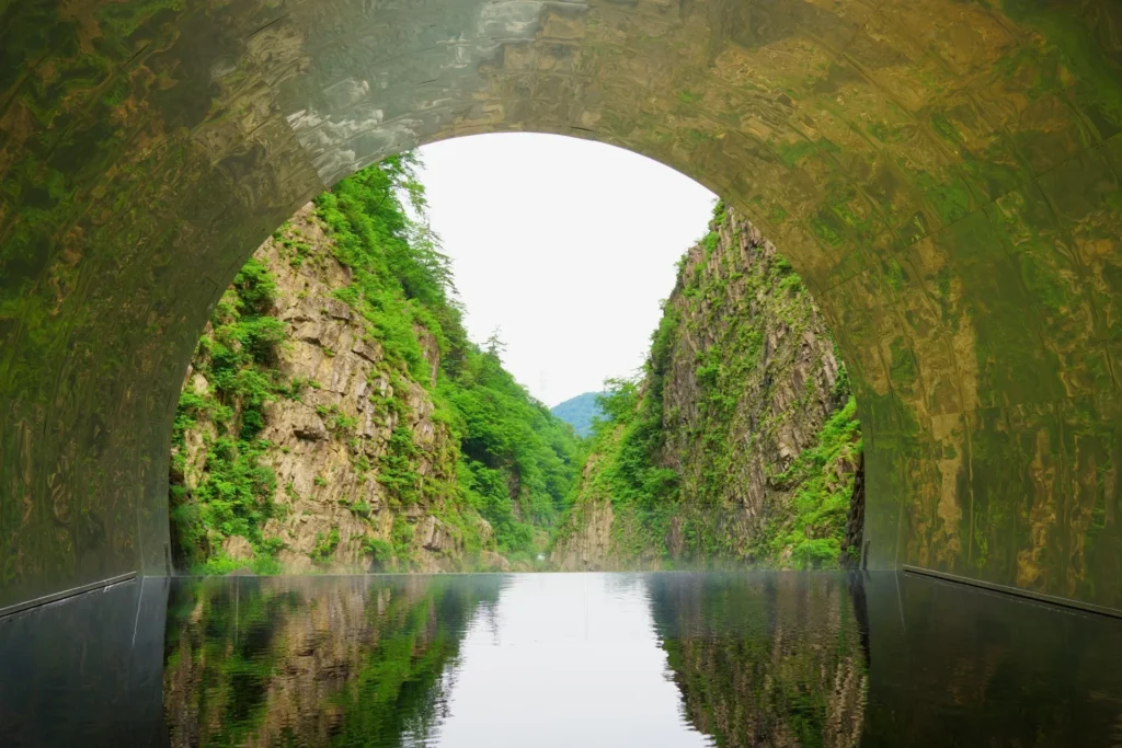 清津峡渓谷トンネル