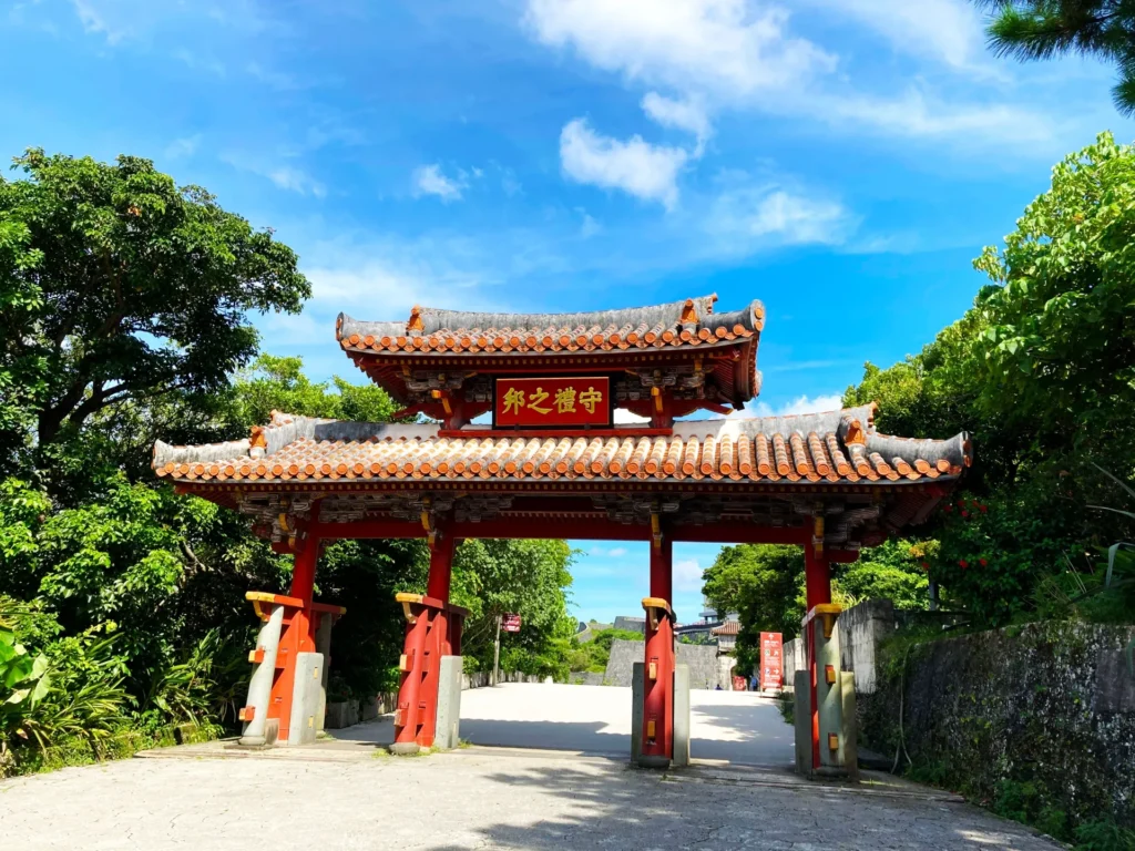 首里城の守礼門