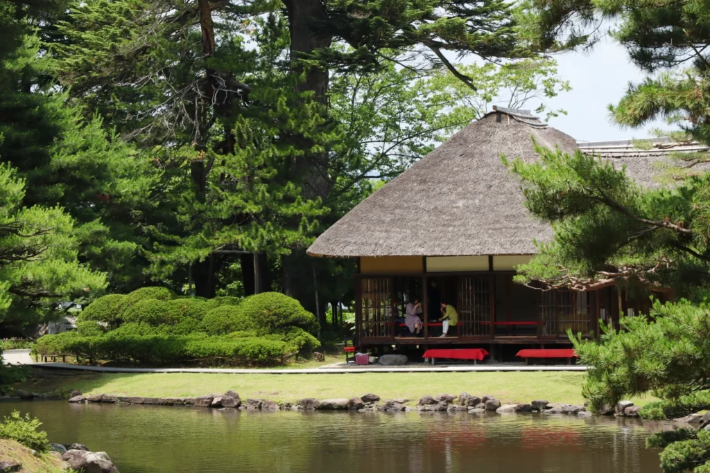 御薬園の庭園の様子