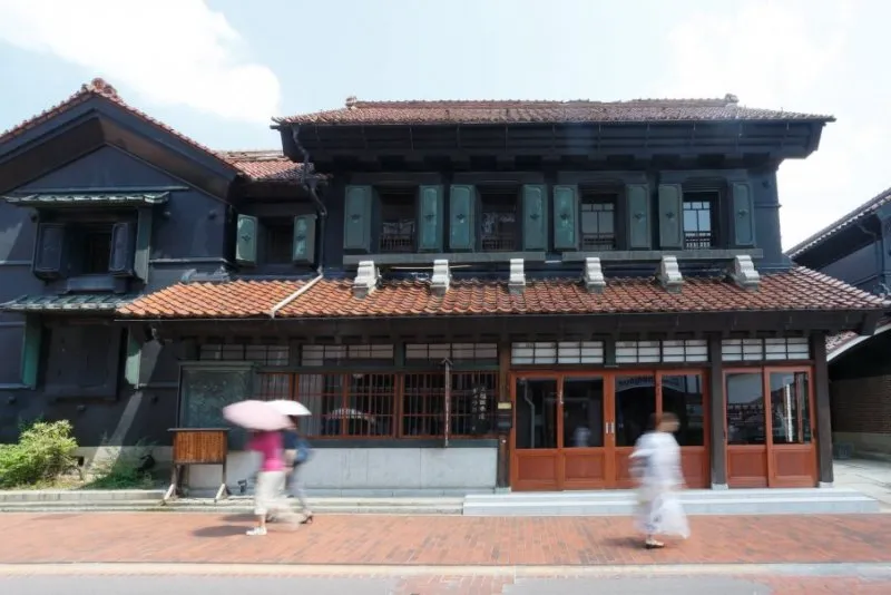 福西本店の外観