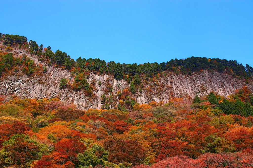 屏風岩と紅葉