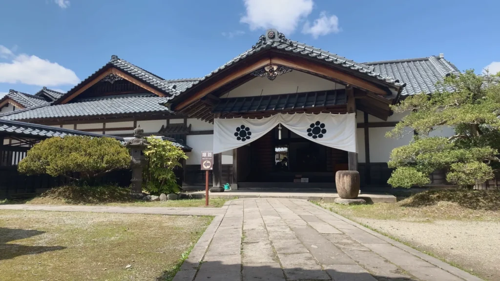 会津武家屋敷の外観