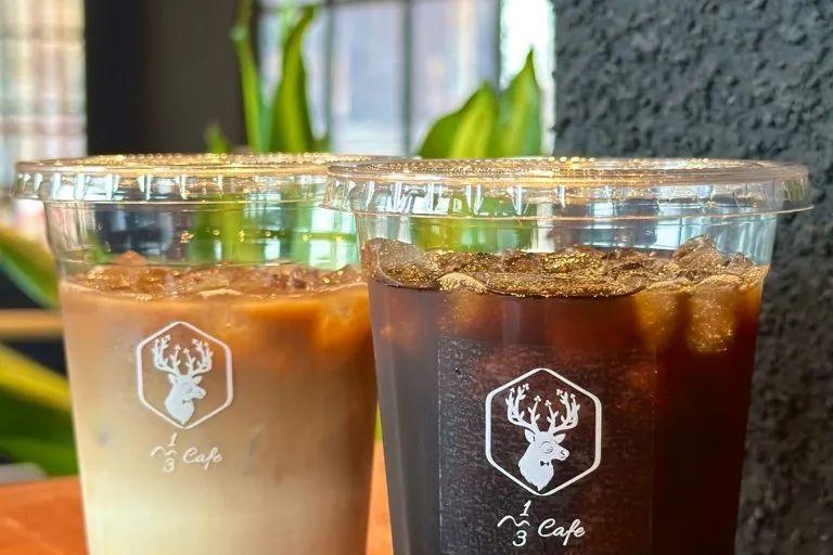 コーヒーとカフェラテ