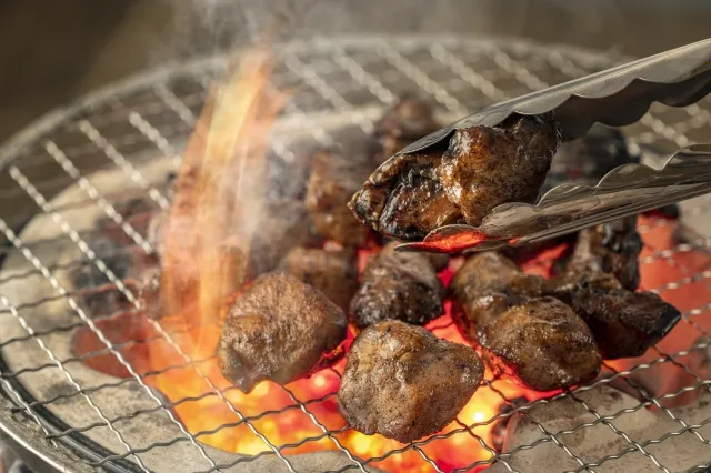 名物の「会津地鶏の炭火焼き」