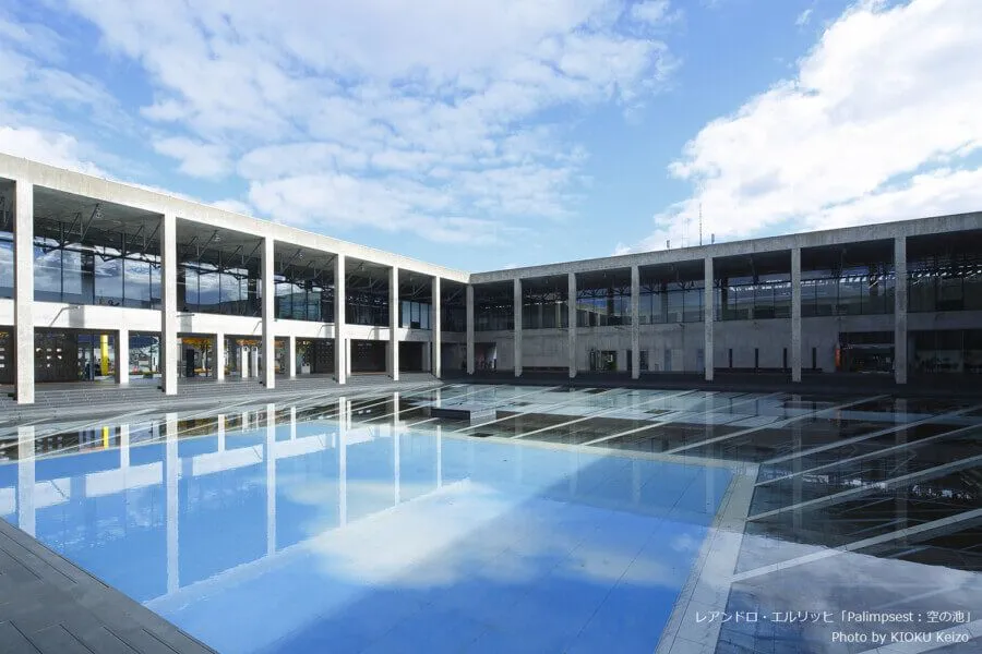 越後妻有里山現代美術館 MonETの外観