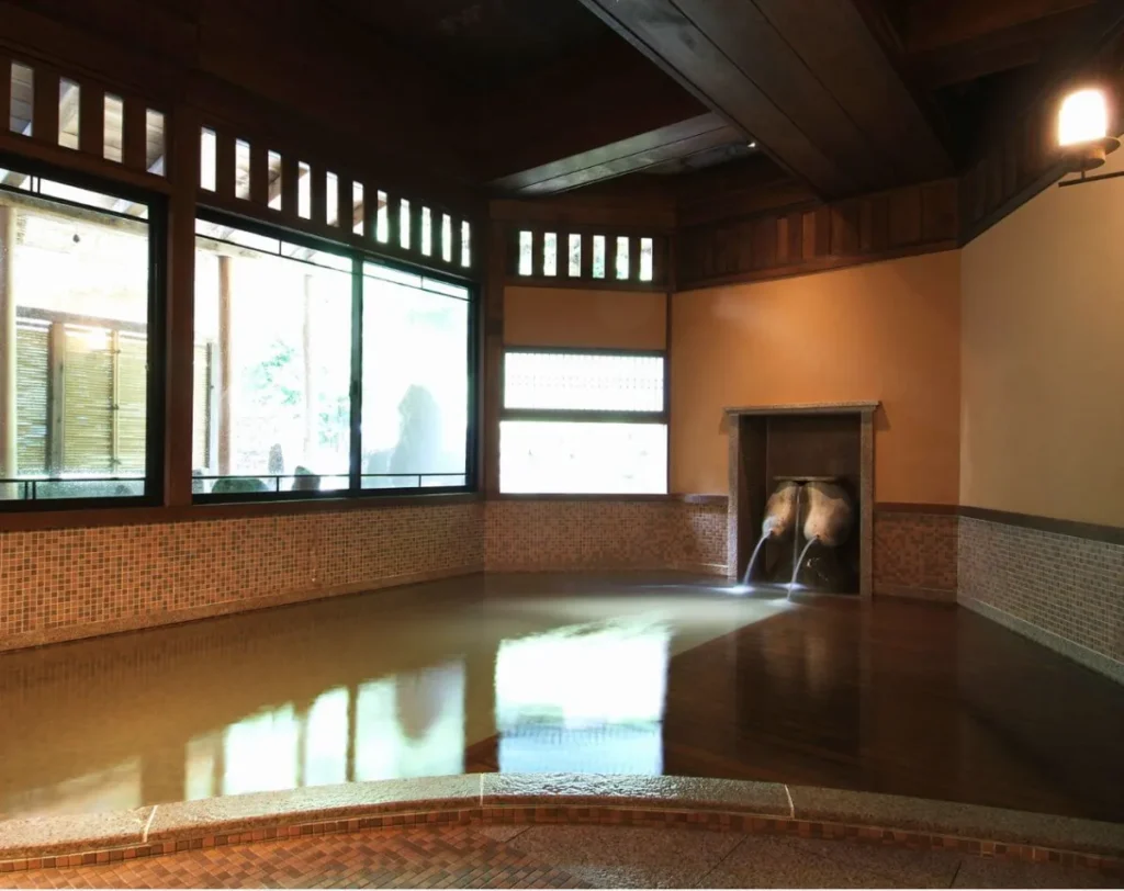 薬湯香ル宿　白川屋の大浴場