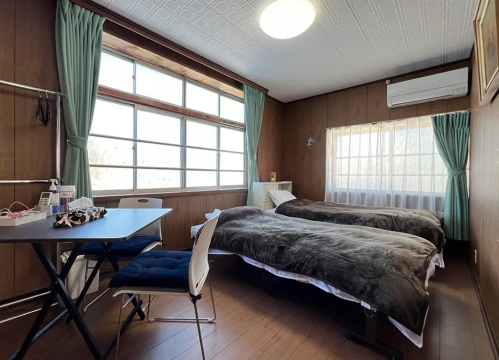 お宿こらっしゃい中条の一室